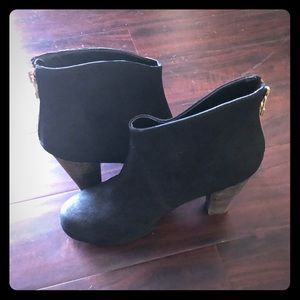 Steve Madden Black Ankle Boot